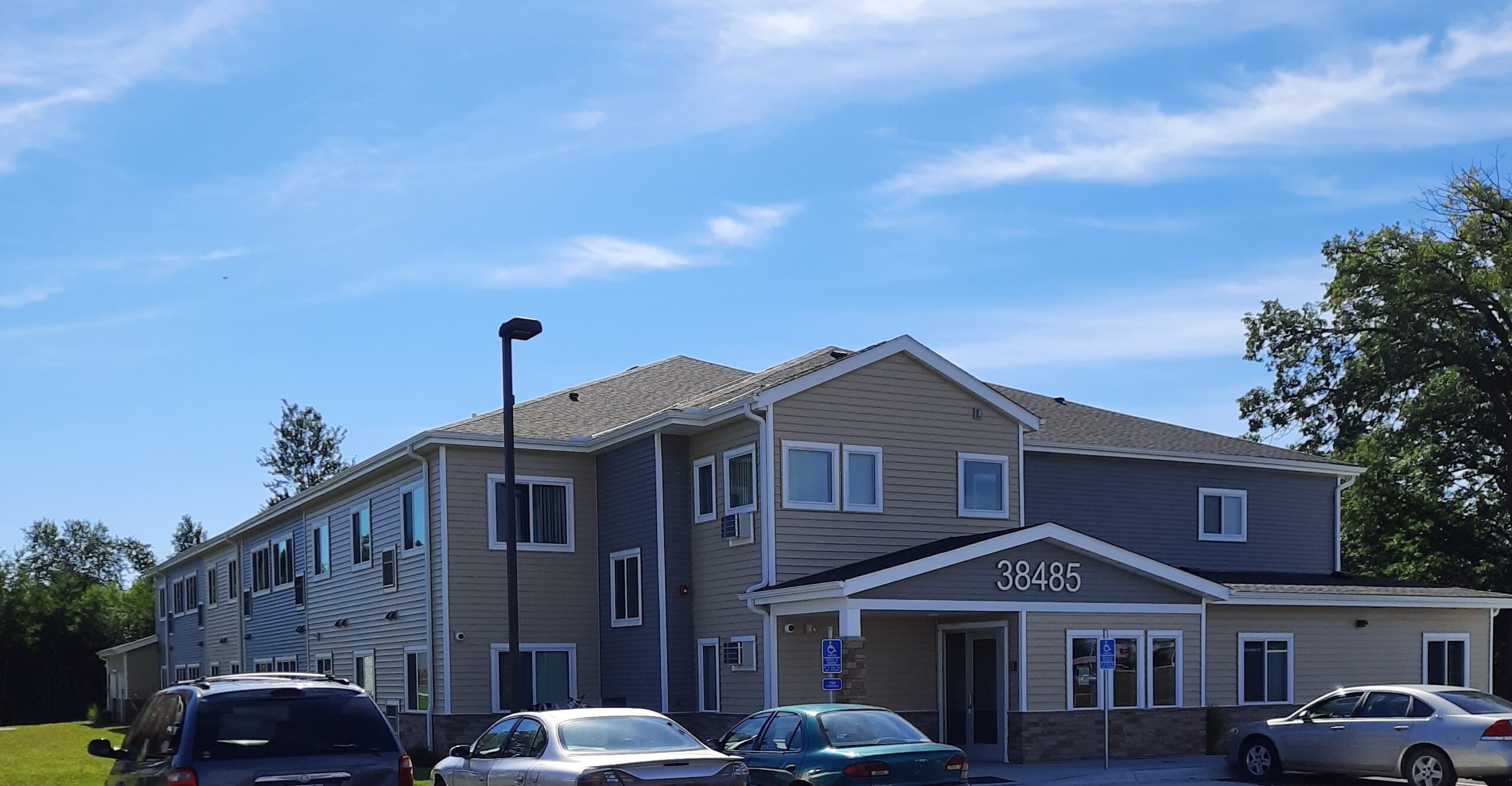 Willow Grove Apartments
